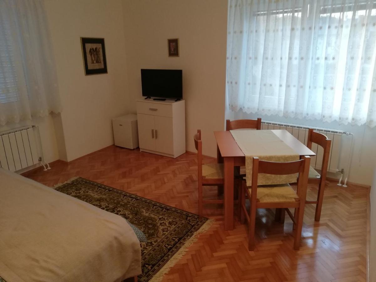 Sobe Sabec Bed & Breakfast Postojna Dış mekan fotoğraf